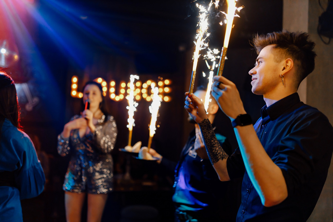 27\11\2021 Суббота в Мяте. Мята Спортивная — Кальянная, караоке, бар в Минске