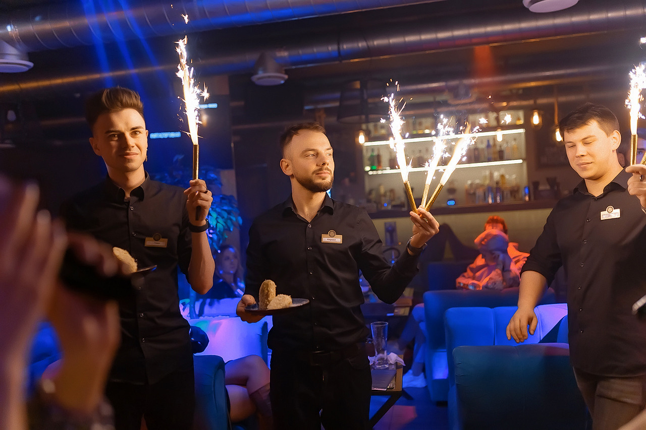 Фотоотчет караоке. Мята Спортивная — Кальянная, караоке, бар в Минске