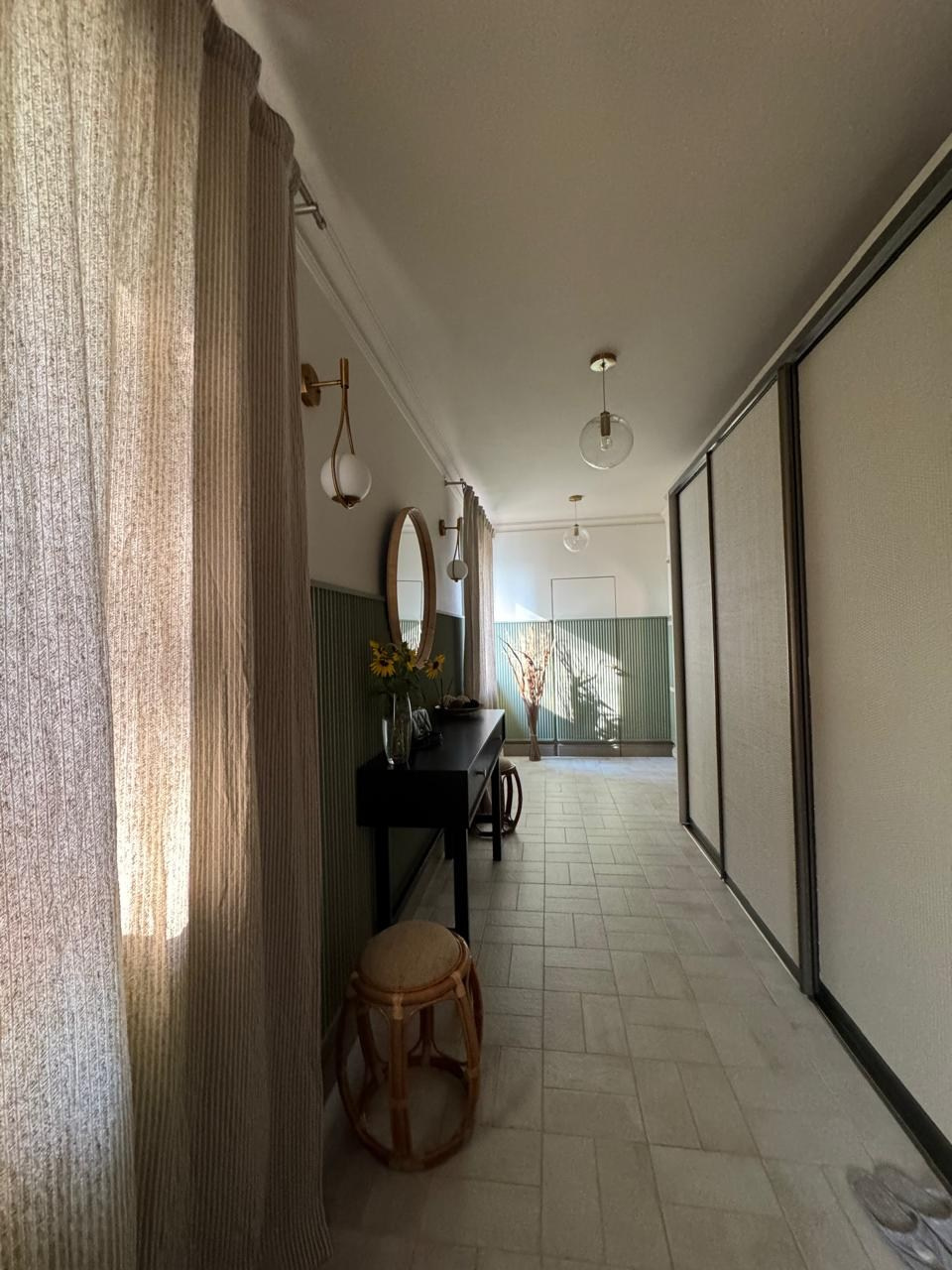 Дом в пос. Весенний. Дизайнер интерьера вашего дома мечты