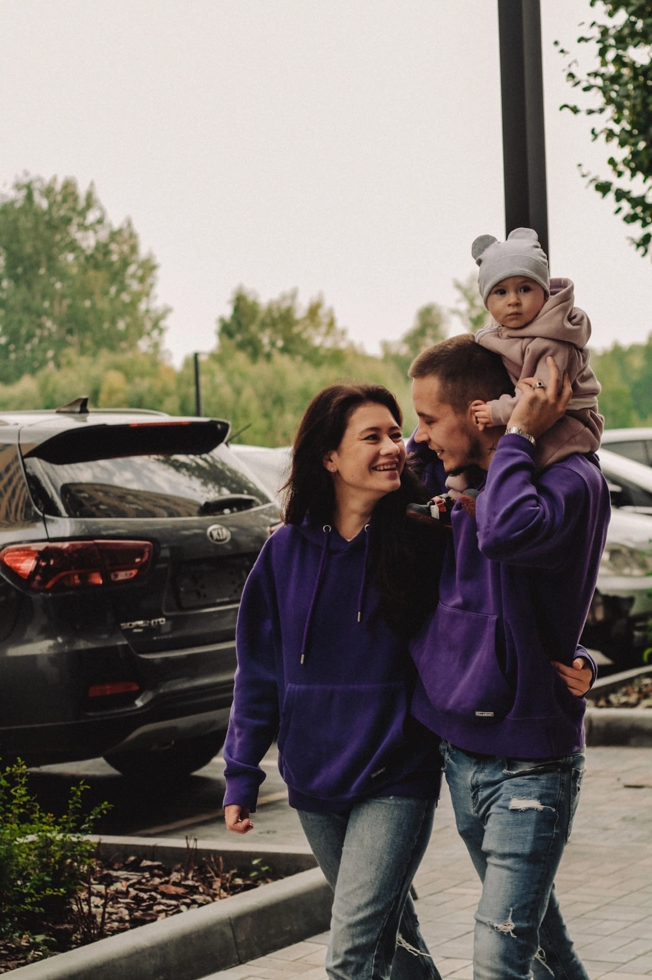 Анечка с папой и мамой. Семейный фотограф Полина Легачева