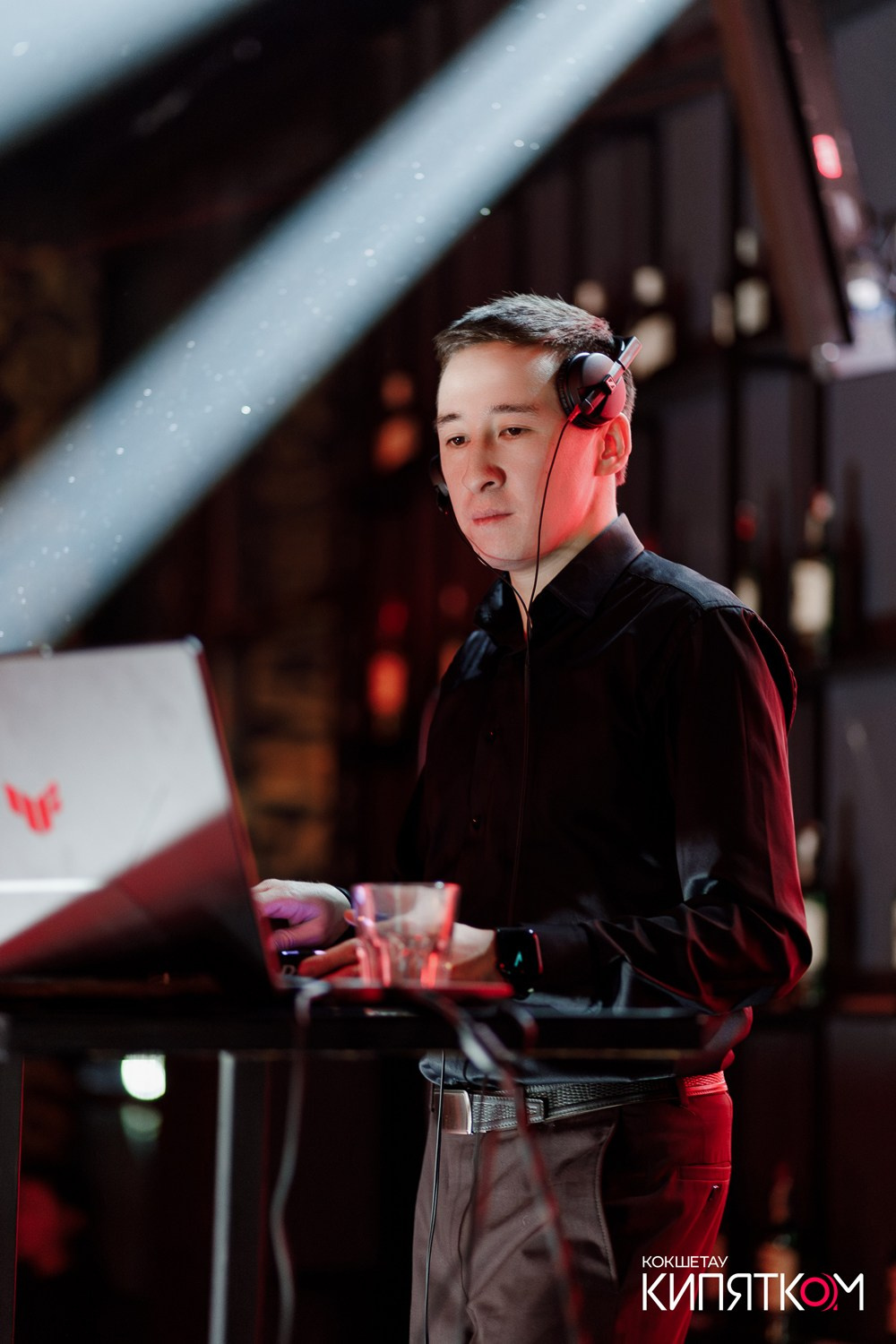 NE BRUKLIN. КИПЯТКОМ КОКШЕТАУ