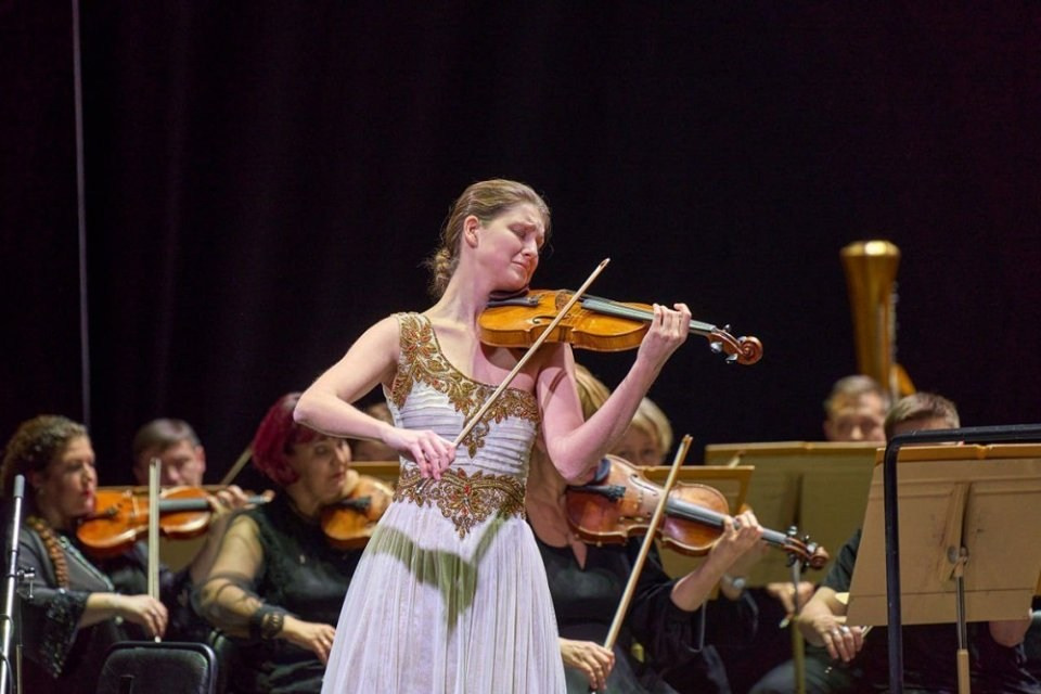 На сцене. Арсения Сибилёва | скрипка