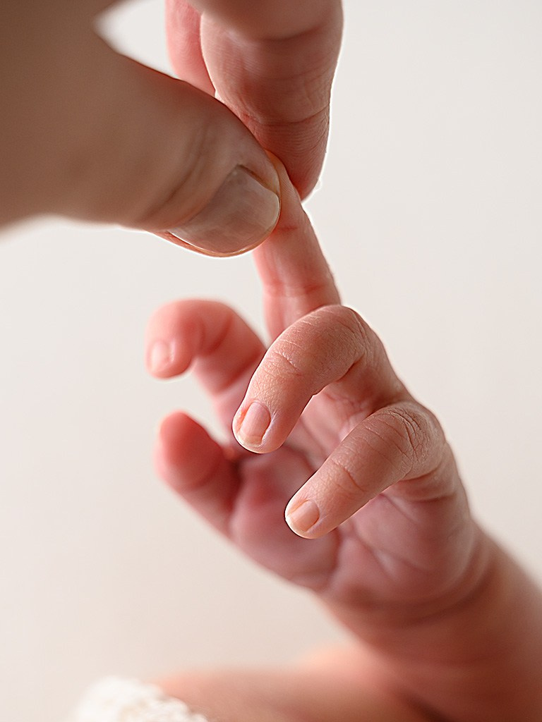 Фотосессия новорожденных — Уссурийск Пакет Базовый. Иван. Фотограф новорожденных (ньюборн) в г. Уссурийске Приморский край Ирина Губанова