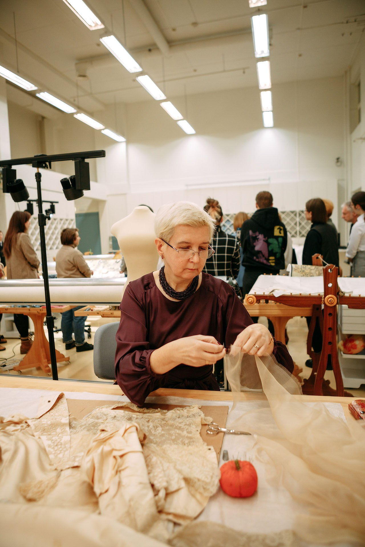 VK | Реставрация костюма Птера Великого. Андрей Цветков — репортажный, свадебный и портретный фотограф в Санкт-Петербурге