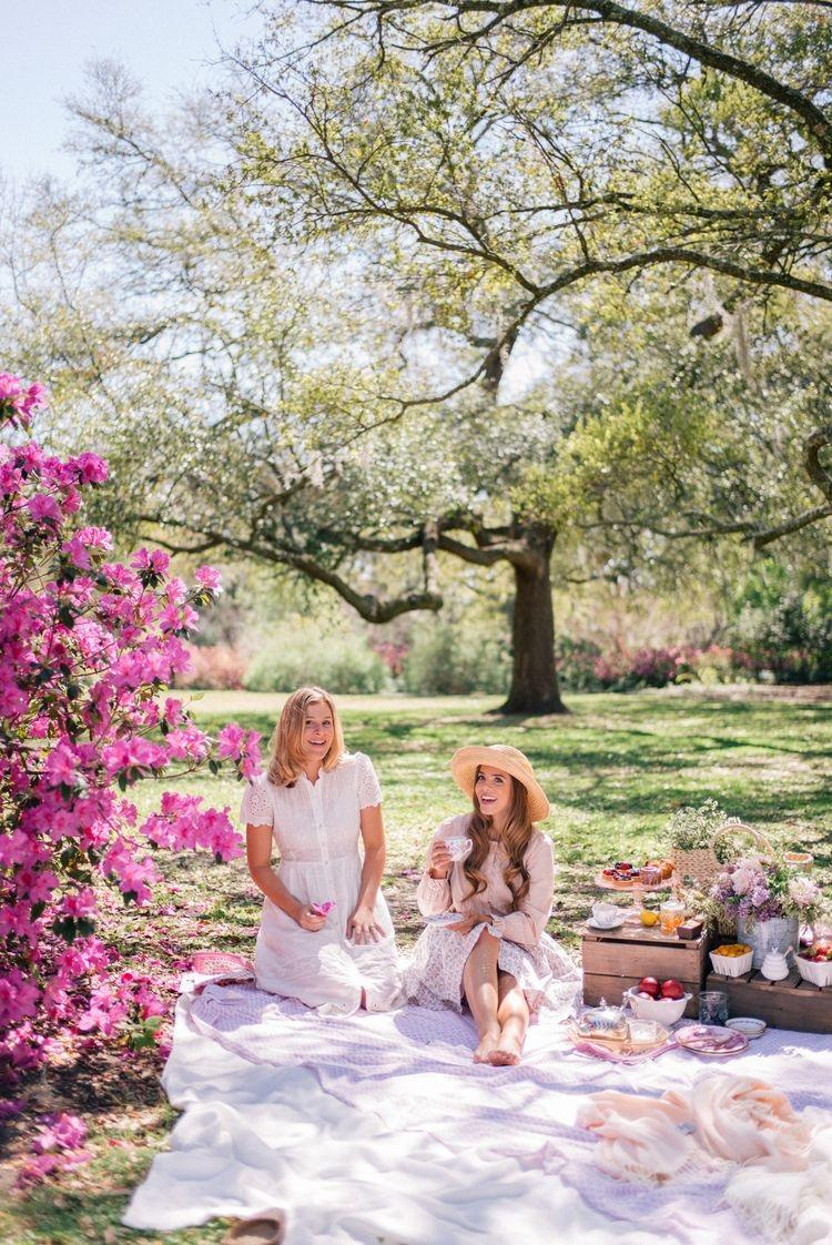 Фотосессия в цветущем саду. Женский и семейный фотограф Светлана