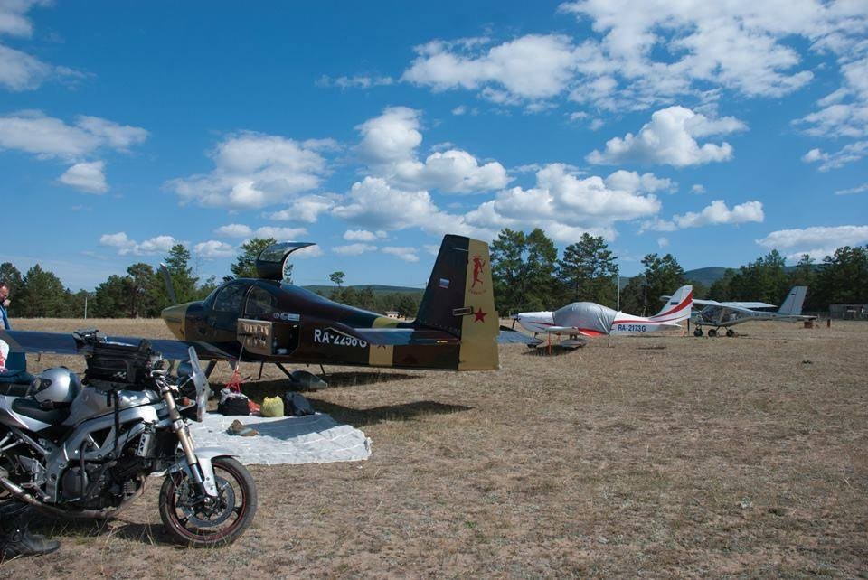 Перелёт на Халхин-Гол в честь 75 летия победы. Фотоальбом показывающий увлекательный мир авиации и мир медведей Андрея Иванова