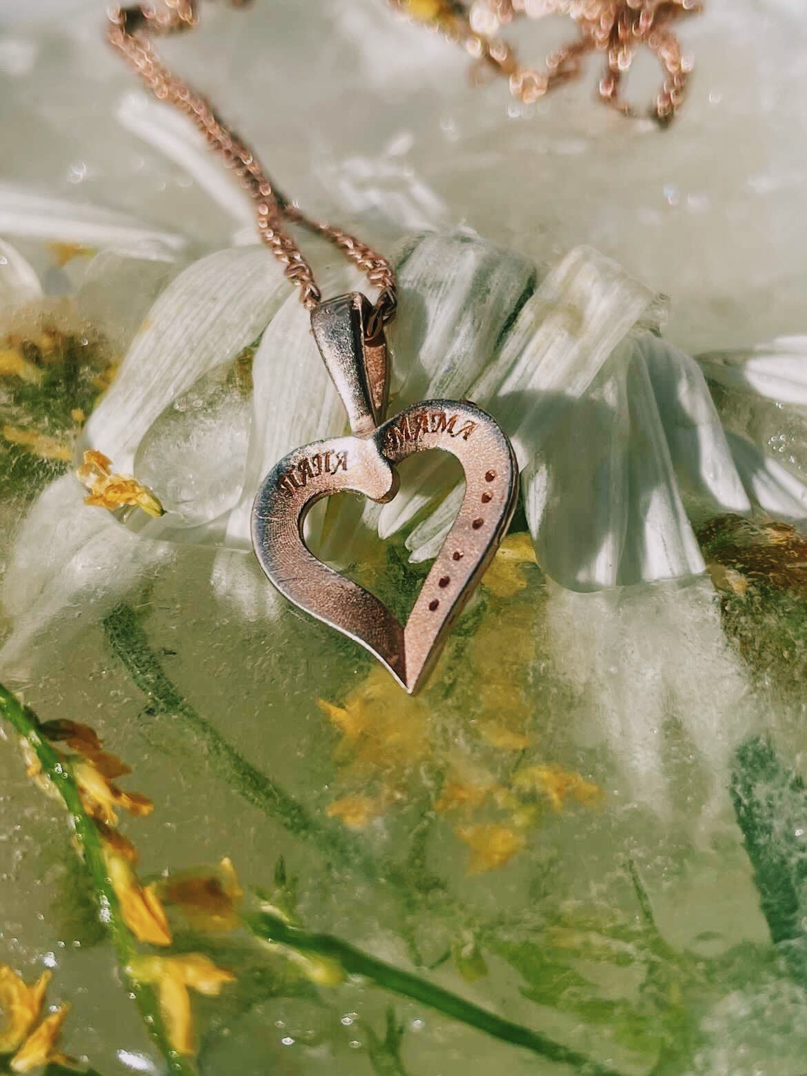 Подвеска "Доверяй сердцу" из золота 585 пробы с рубинами и сапфирами. Символ семьи. Выполнено на День Рождения дочери. 