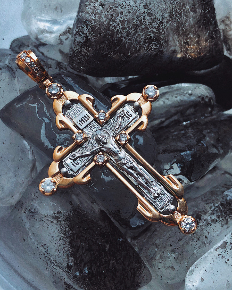 Крест "Спаси и Сохрани" из белого и красного золота. Бриллианты. 
