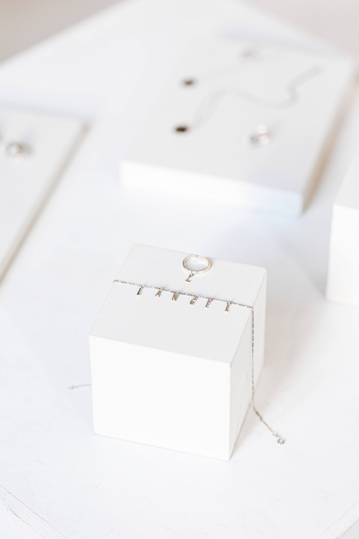 Салоны красоты «LANGEL» (Ярославль). Ювелирный Дом SHEERIN