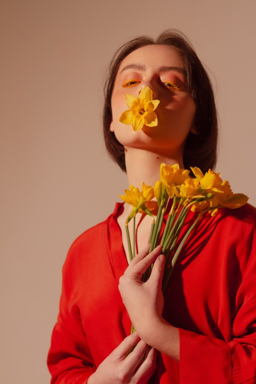 Girl with flowers. Визажист Санкт-Петербург / Москва Ксения Токарева