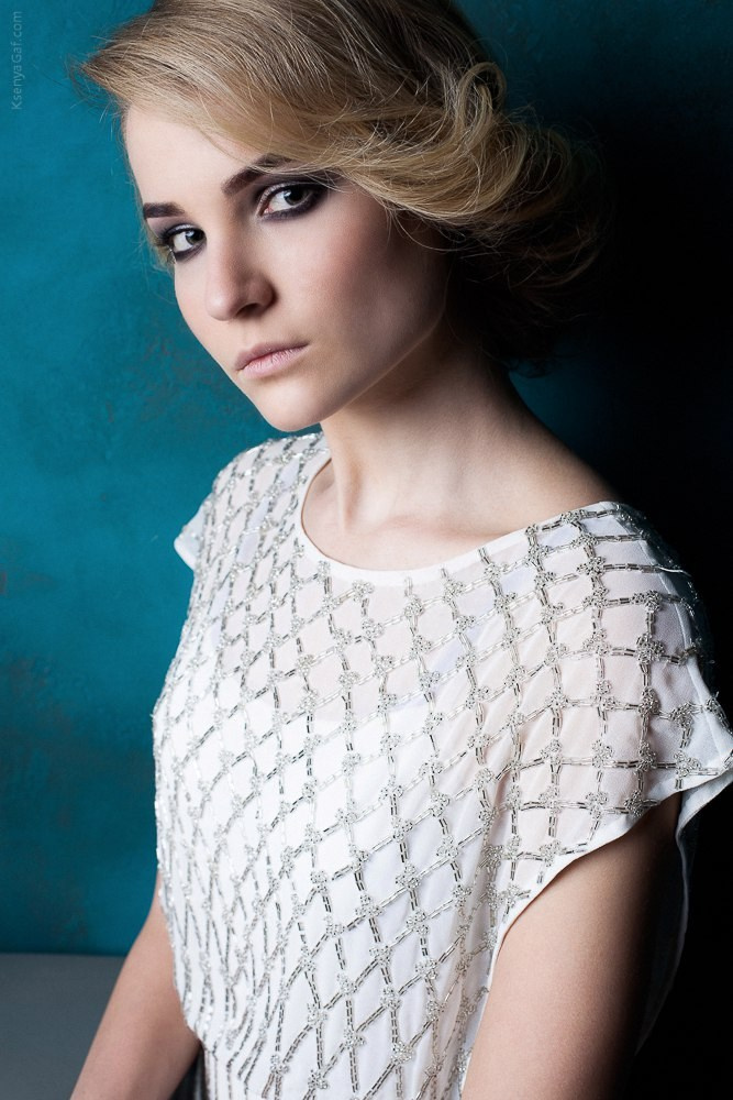 Студийный портрет. Психолог с фотоаппаратом Зимина Оксана