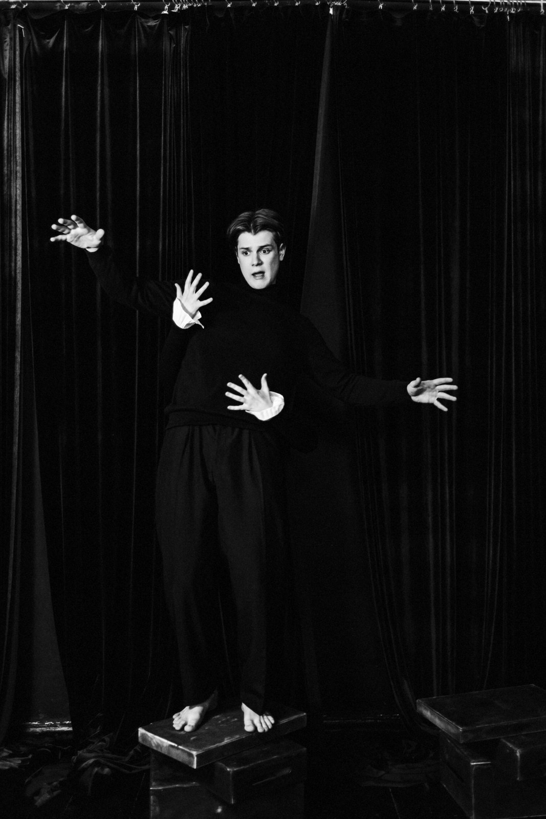 Актерское портфолио в Тюмени — фотограф Дарья Мустафина. Портретный фотограф Тюмень Дарья Мустафина