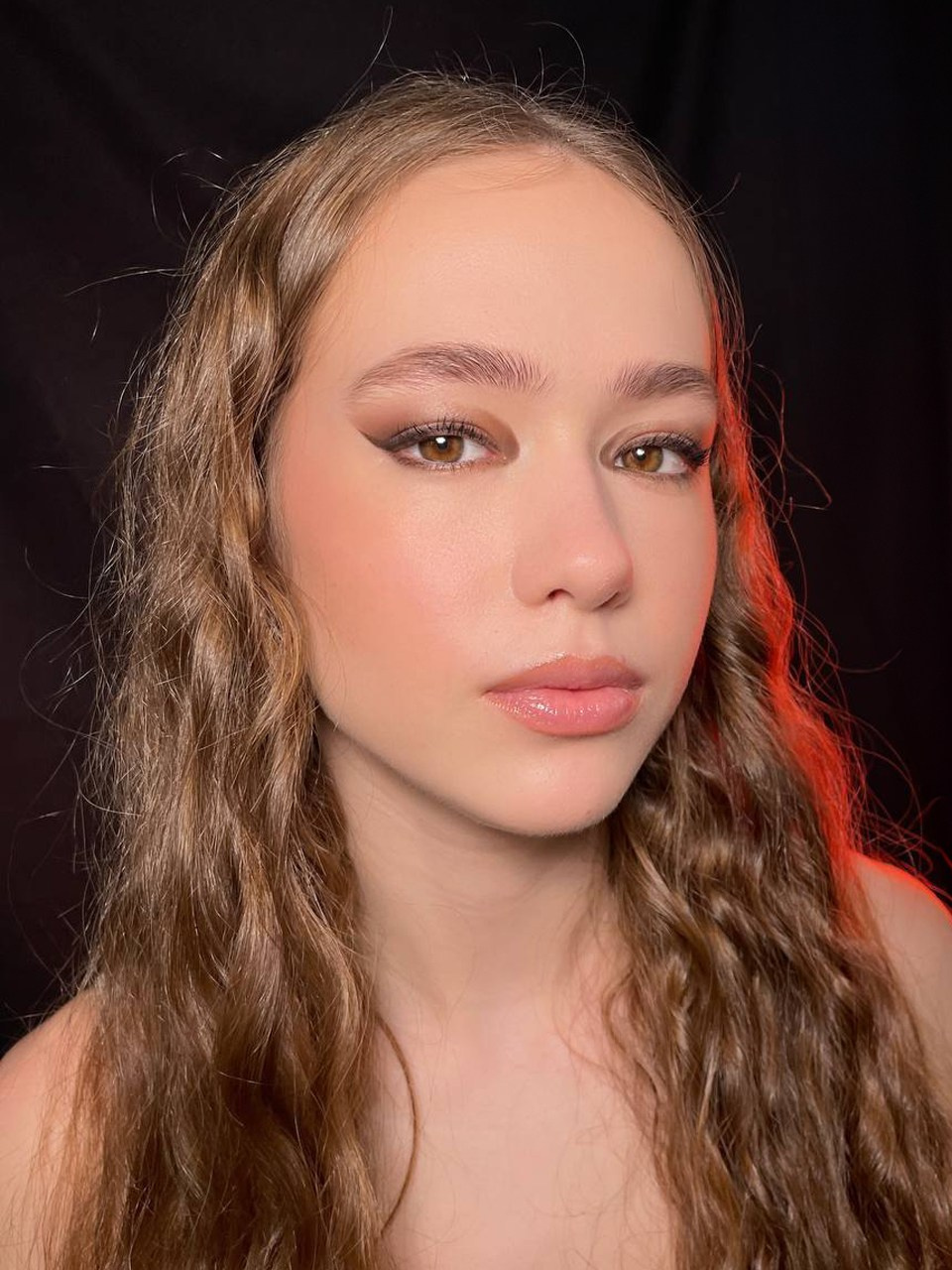 Макияж и укладки. Browissimo Beauty Bar