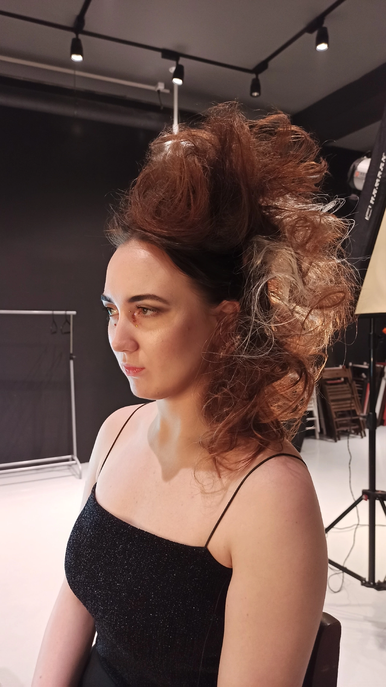 Прически и укладки. Кинокадры для тебя. фотограф и стилист по прическам Анастасия Помелова