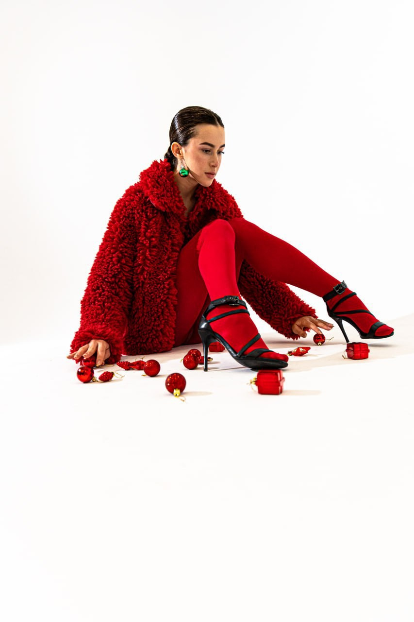 Снято в студии. F.70 фотостудия