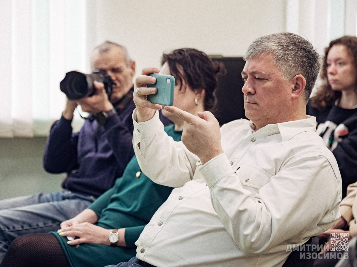 Фотовыставка Сергея Шаповала «Весна — женского рода»