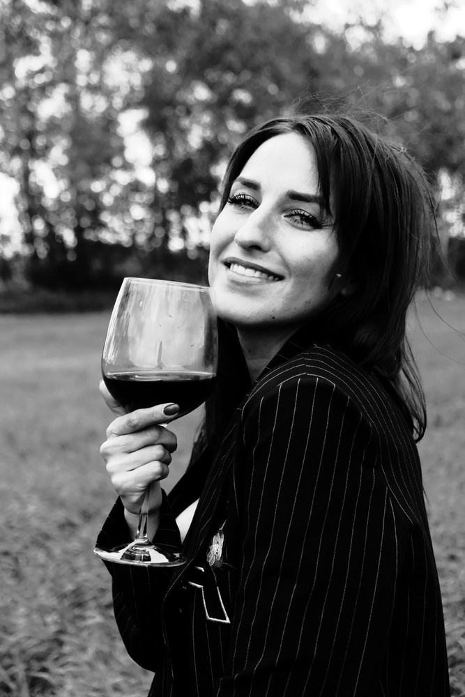 Наташа. Прогулка в поле. Фотограф Наташа Лисица