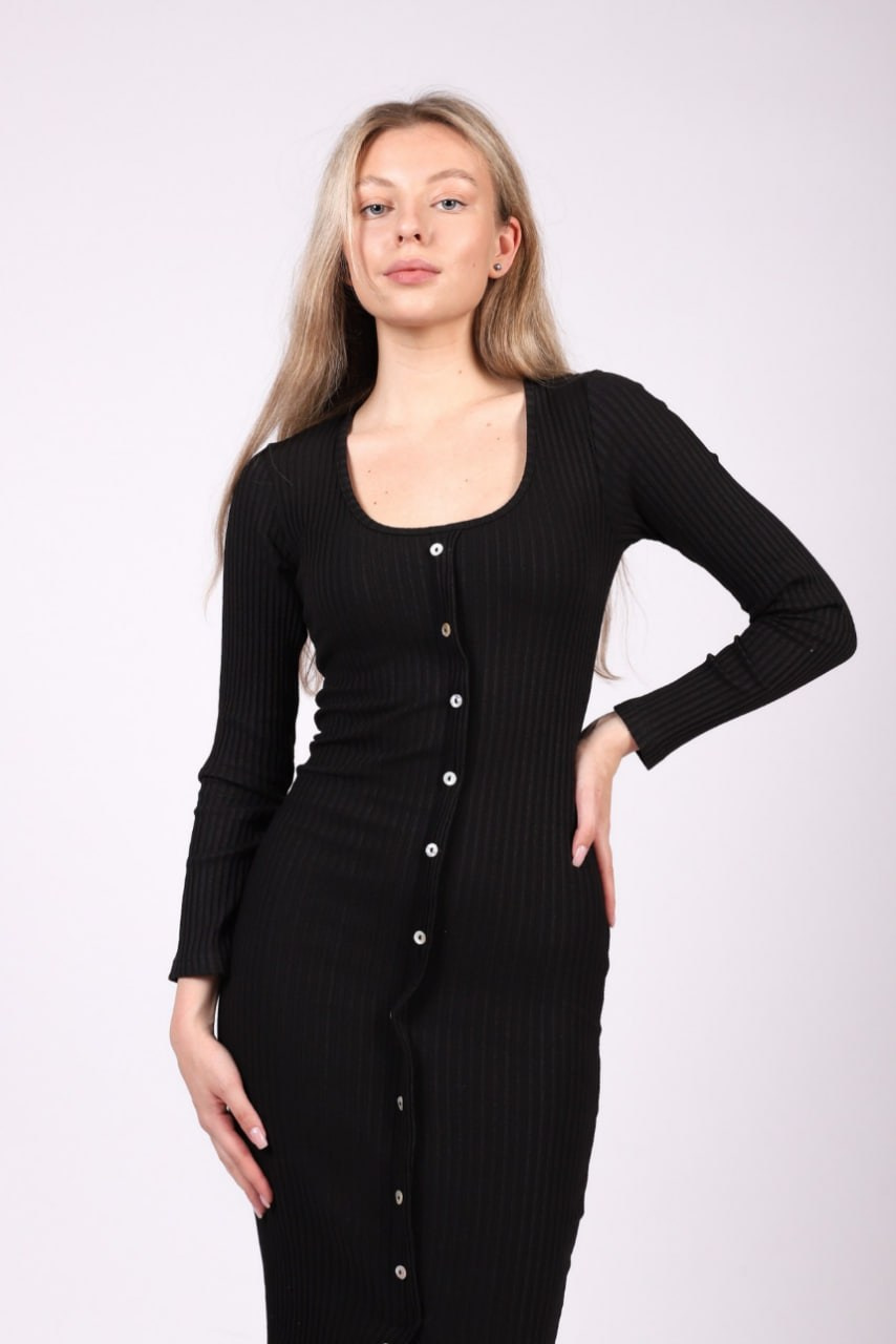 Елизавета, 40-42, рост 168. KED Production — продакшн из СПб. Создаём фото, видео и контент, который помогает брендам и селлерам продавать больше