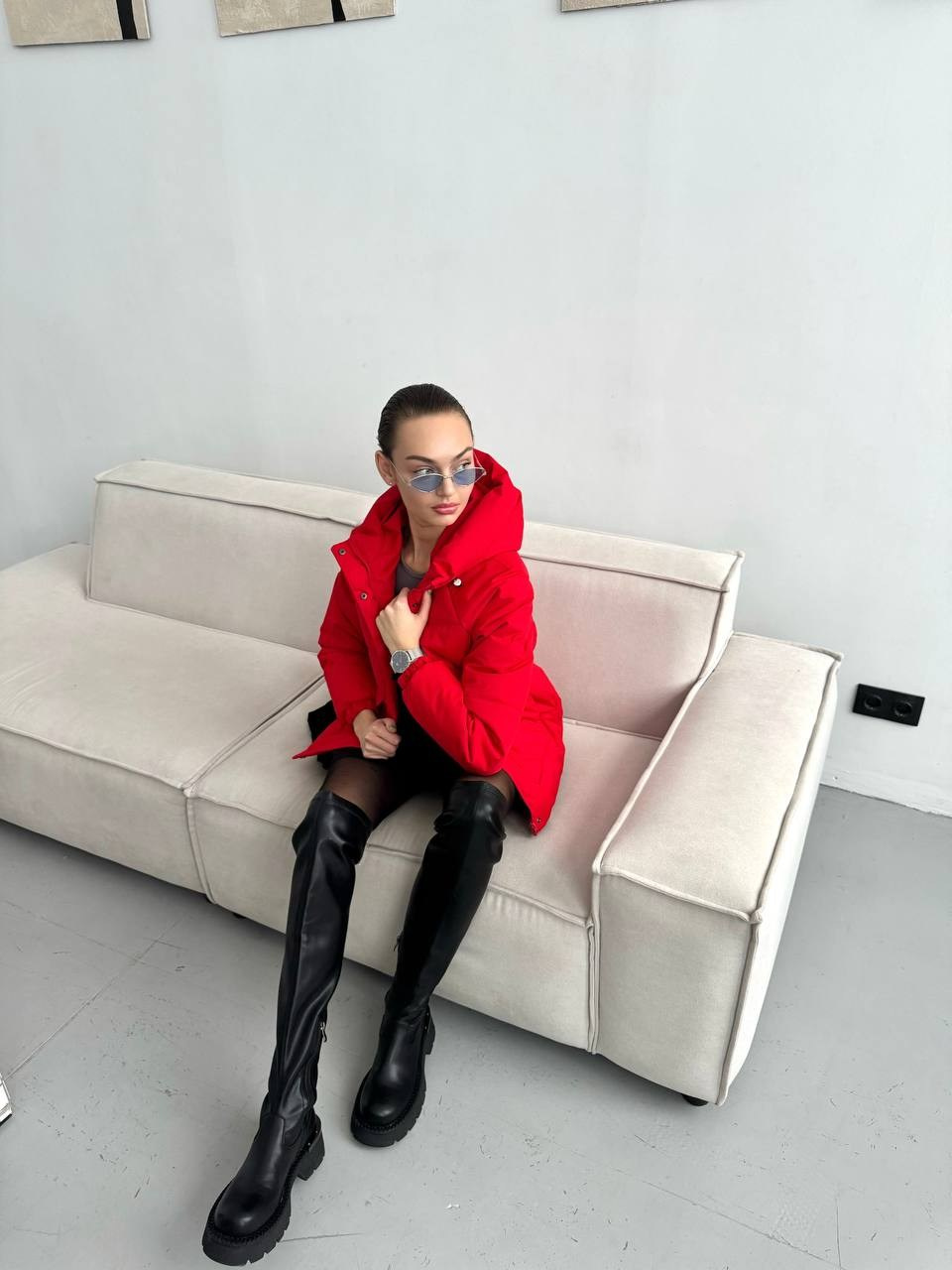 Олеся Е Размер S. Рост 181, Параметры: 86/61/89. LUNAPRO Дом стильных, сборных и индивидуальных съемок для брендов