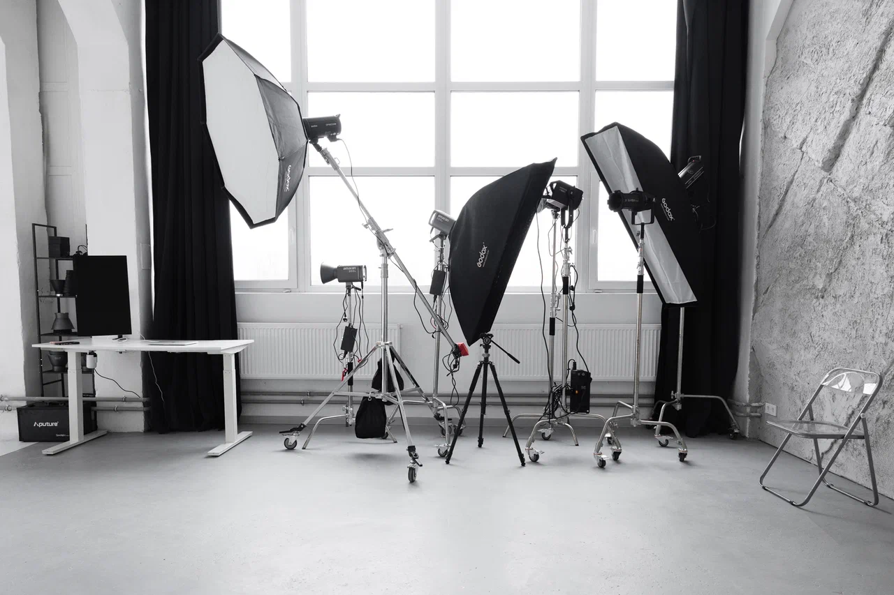 Фотостудия Blenda. Понравилась студия? Напишите — организую съёмку именно здесь. Фотограф в Минске Людмила Дутко