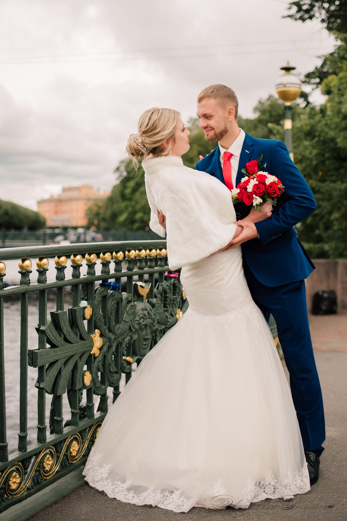 Вика и Женя. Городской маршрут. Семейный и Свадебный фотограф. Санкт-Петербург. Пушкин