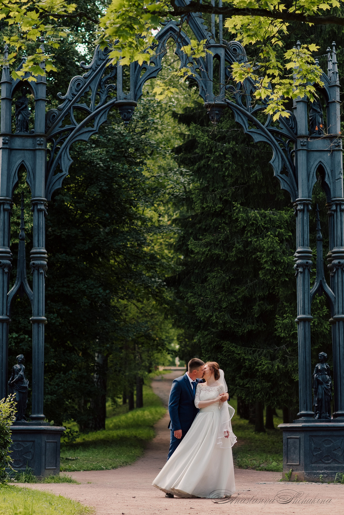 Свадебная фотосессия в Пушкине. Семейный и Свадебный фотограф. Санкт-Петербург. Пушкин
