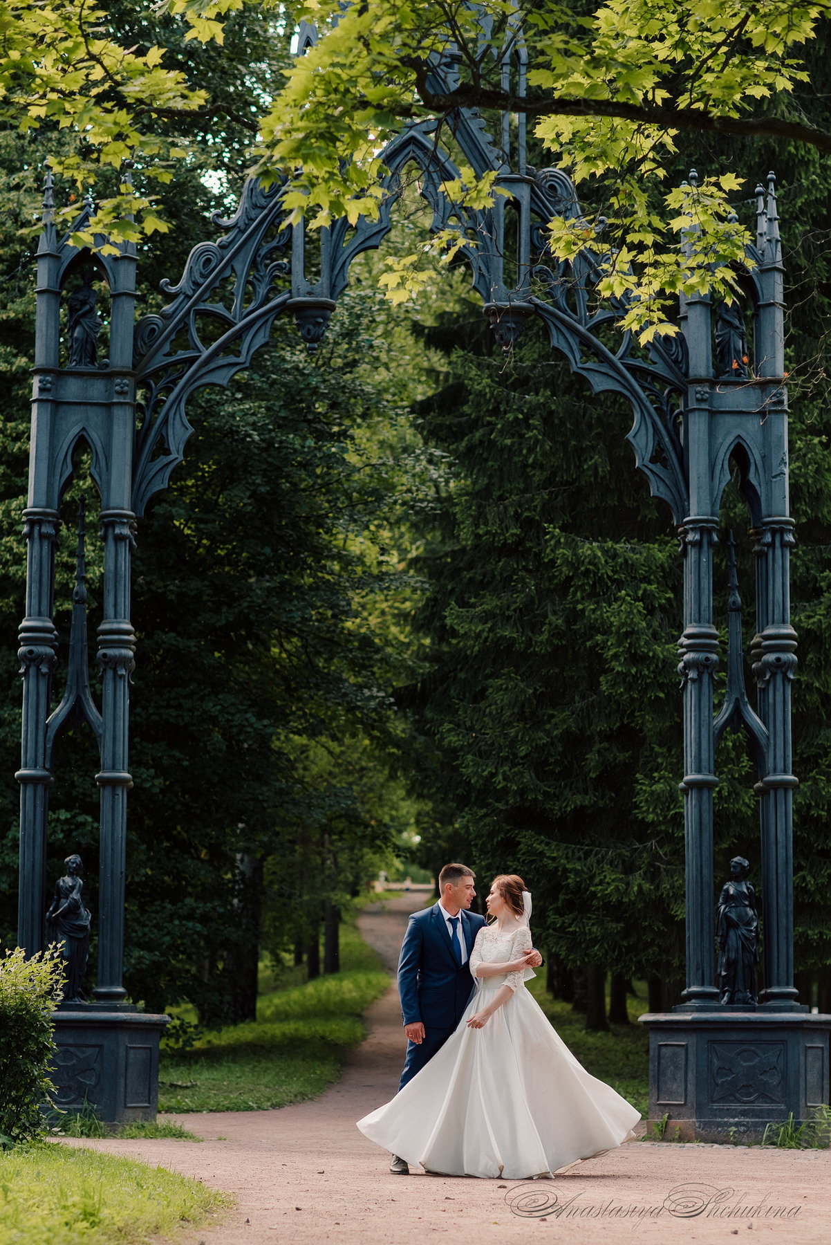 Свадебная фотосессия в Пушкине. Семейный и Свадебный фотограф. Санкт-Петербург. Пушкин