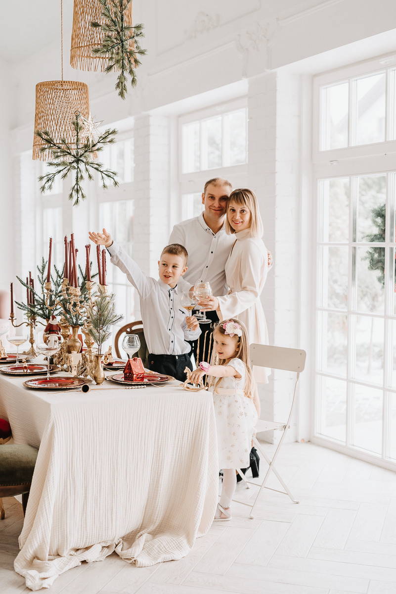Christmas time. Family photographer in Israel | Alesya Superfin