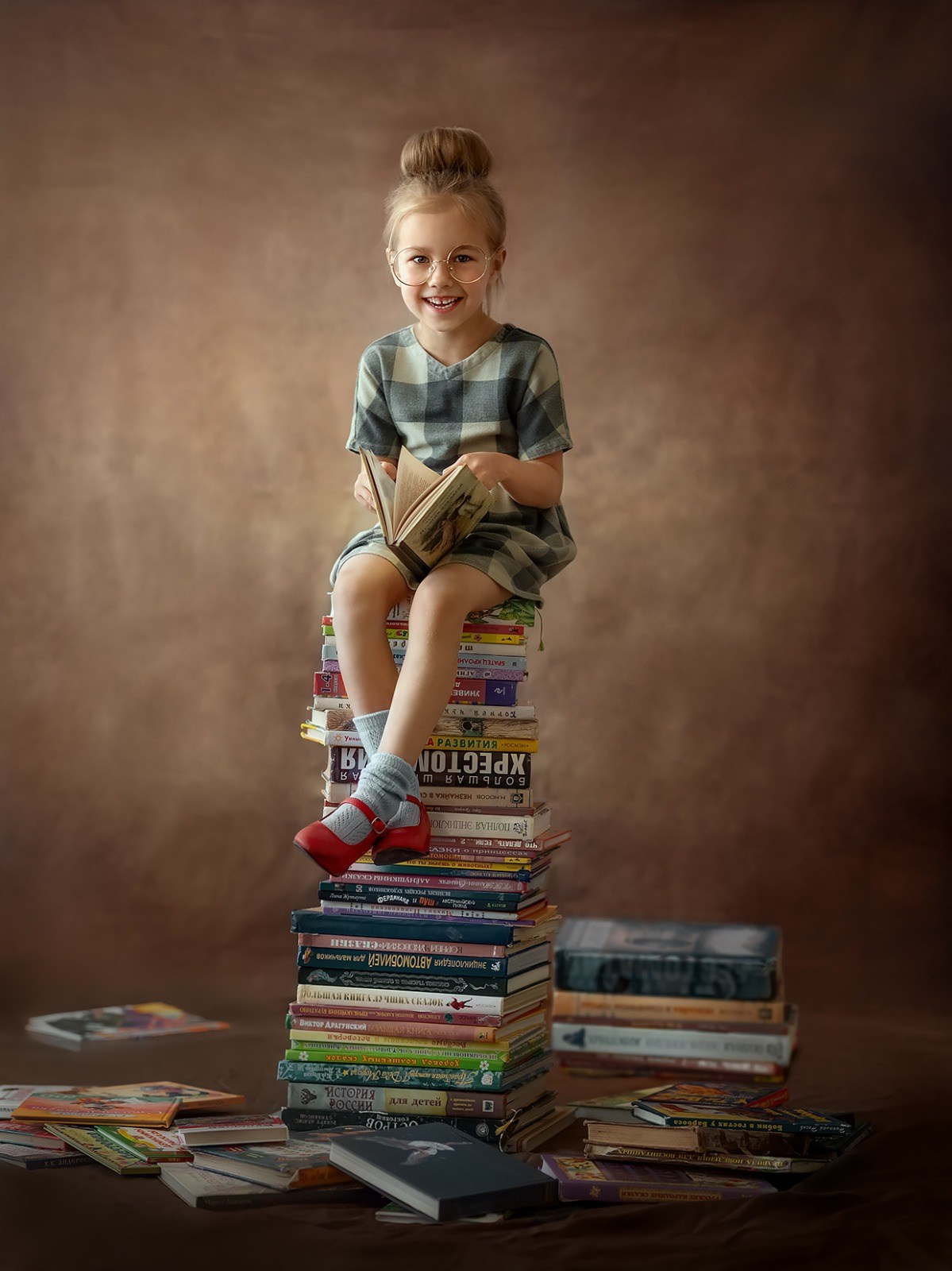 Child photo shoot. Oxana Karasko Family photograpfer