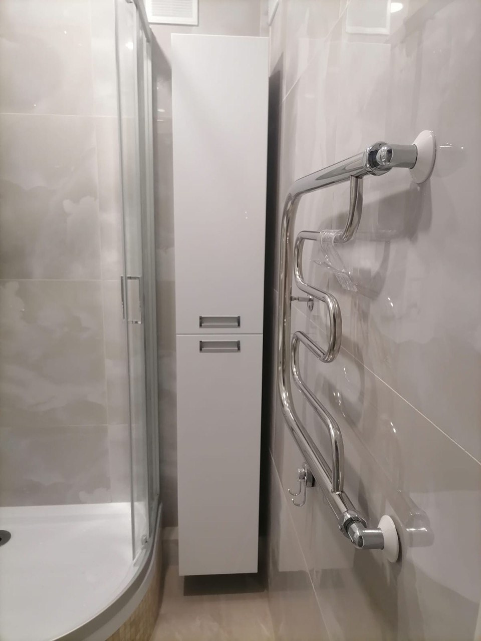 Ванная комната (ул. Хусаина Мавлютова д. 17). Ремонт санузла, туалета, ванной под ключ в Казани. Укладка плитки