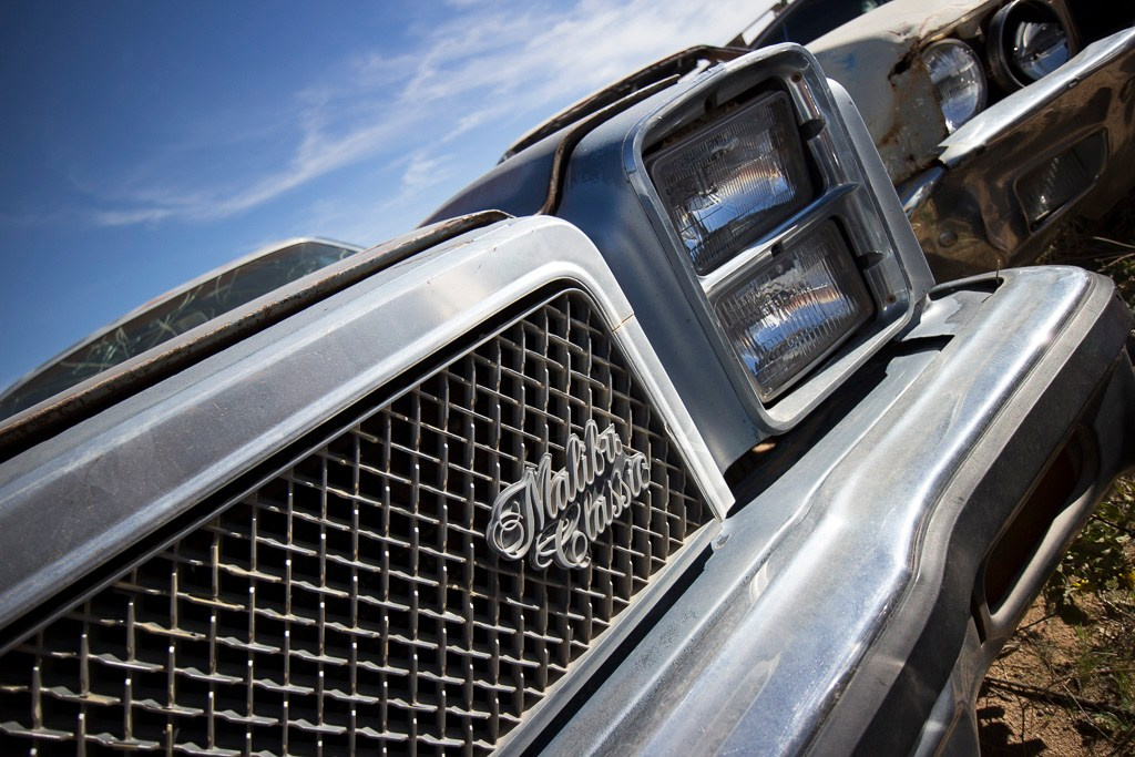 Ретро- авторазборка, США, 2013. Фотограф Василий Буланов