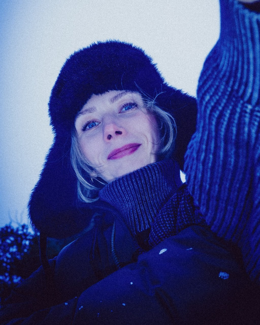 Уличная фотосессия в зимнем лесу