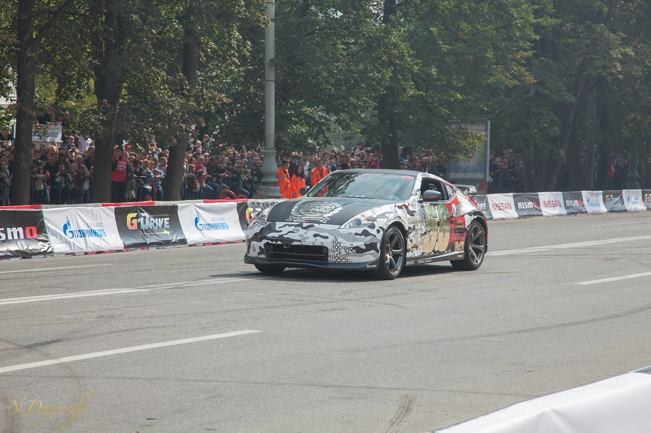 Nissan Nissmo Drive. Профессиональный фотограф Дугинов Николай | Екатеринбург