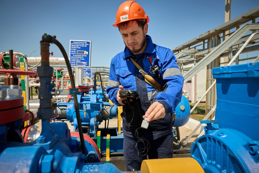 «Алойл». Промышленный фотограф | Бизнес-фотосессии | Казань и РФ