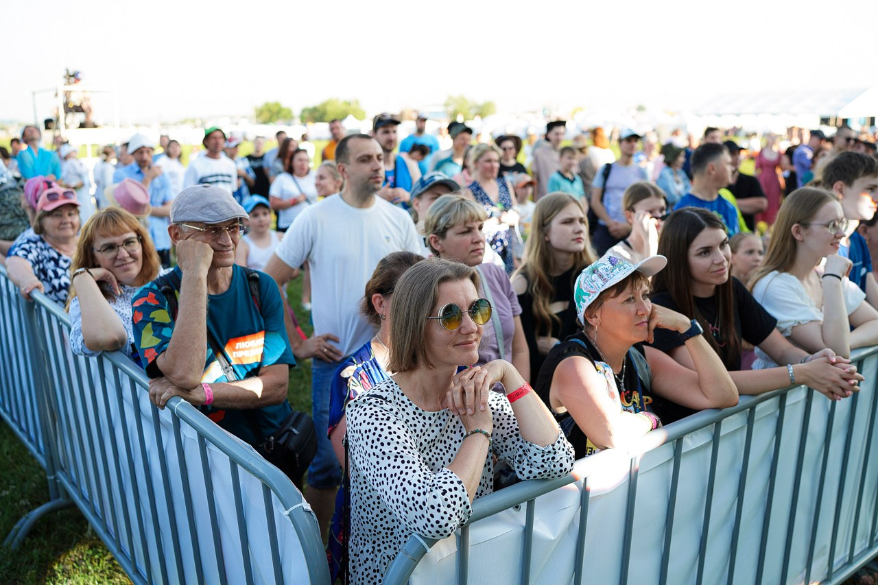 Динотерра 2024. #фотокаквкино | Фотографирую людей