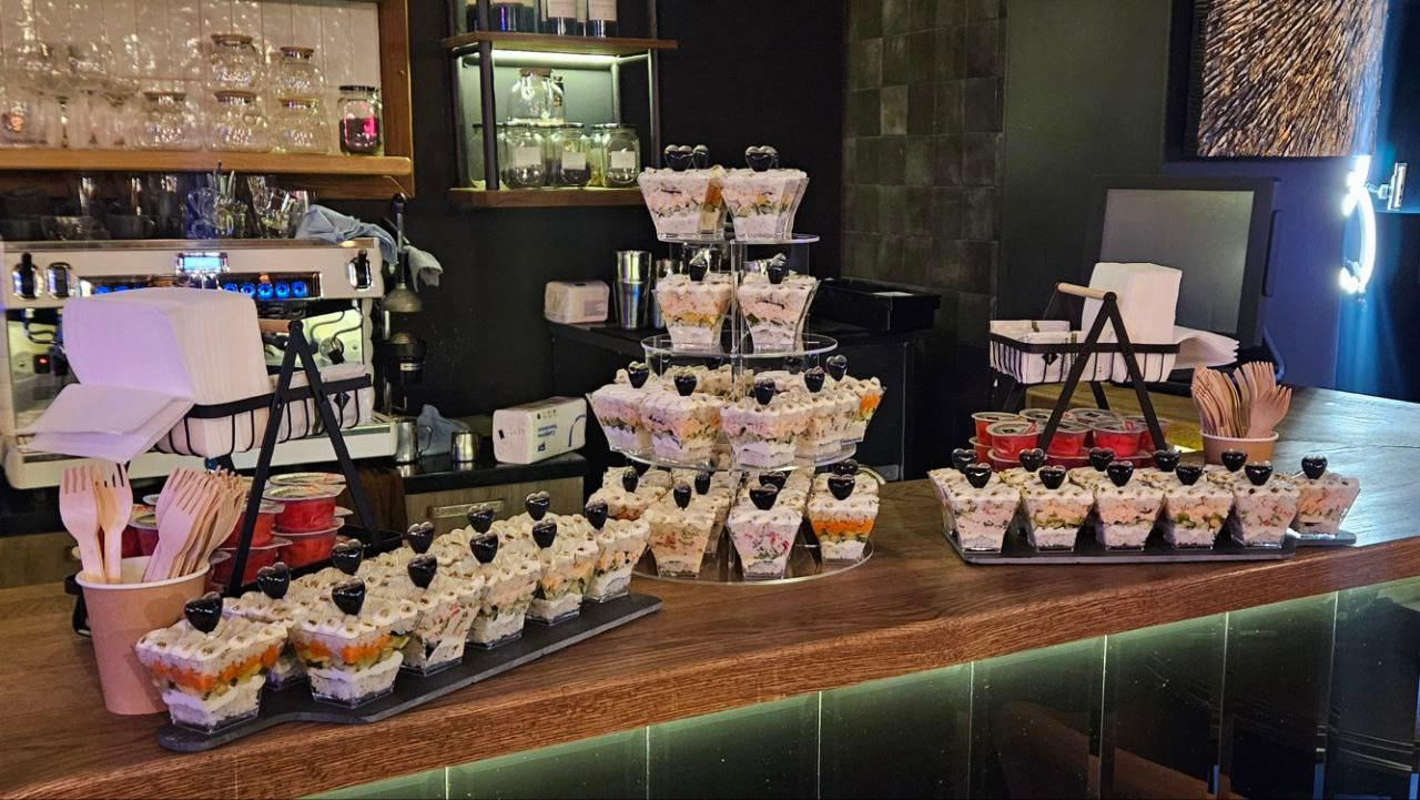 Суши-сеты/фуршетная подача. Добро пожаловать в мир НЕсладких тортов🩷