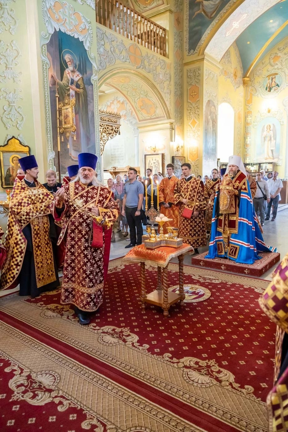 В КАНУН СОБОРА САРАТОВСКИХ СВЯТЫХ СОВЕРШЕНО СОБОРНОЕ АРХИЕРЕЙСКОЕ БОГОСЛУЖЕНИЕ. Саратовское Северо-Западное благочиние
