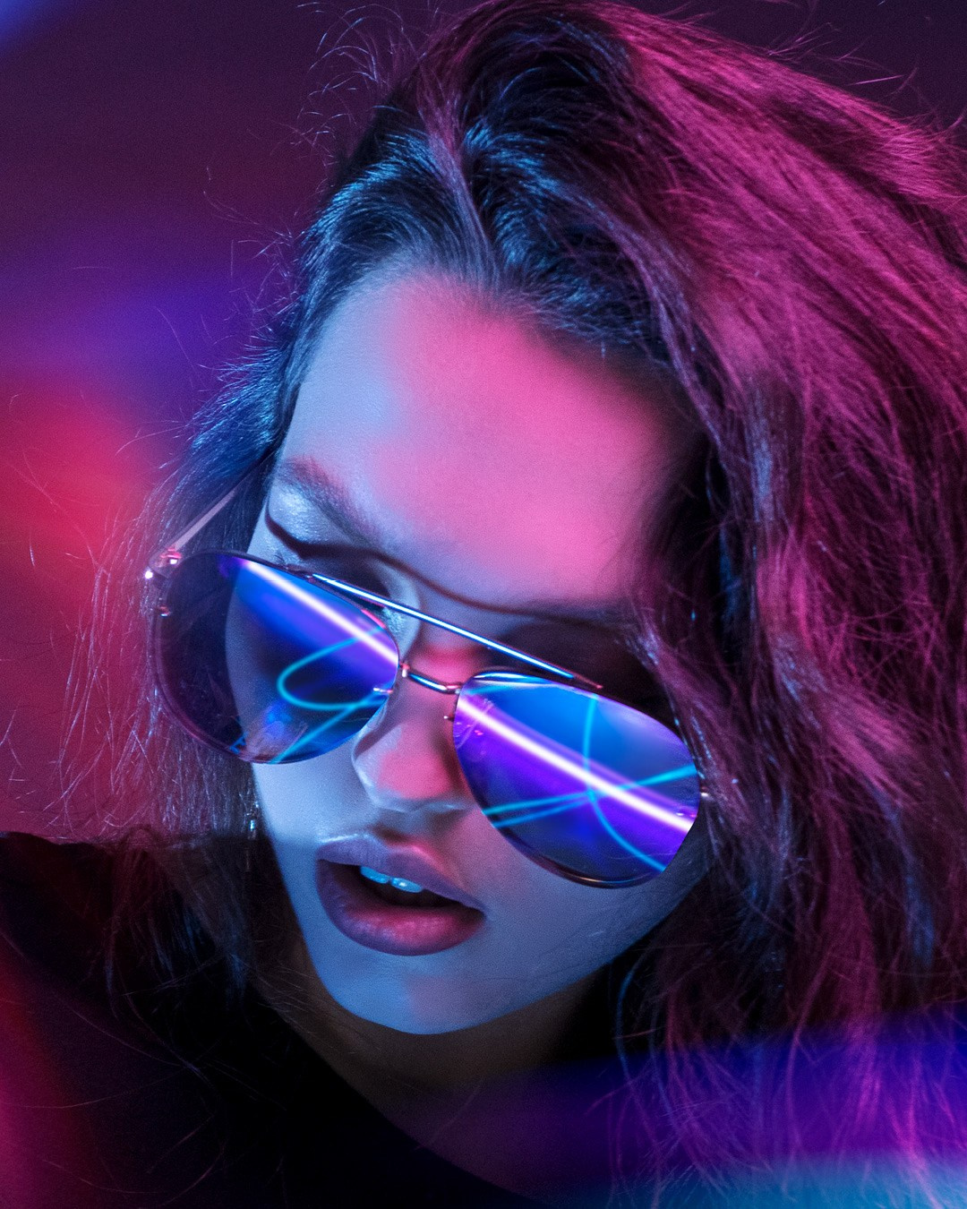 Имиджевая фэшн съемка одежды: кампейн, лукбук, эдиториал, Новосибирск. Съемка фото и видео для маркетплейсов Вайлдберриз, Озон в Новосибирске