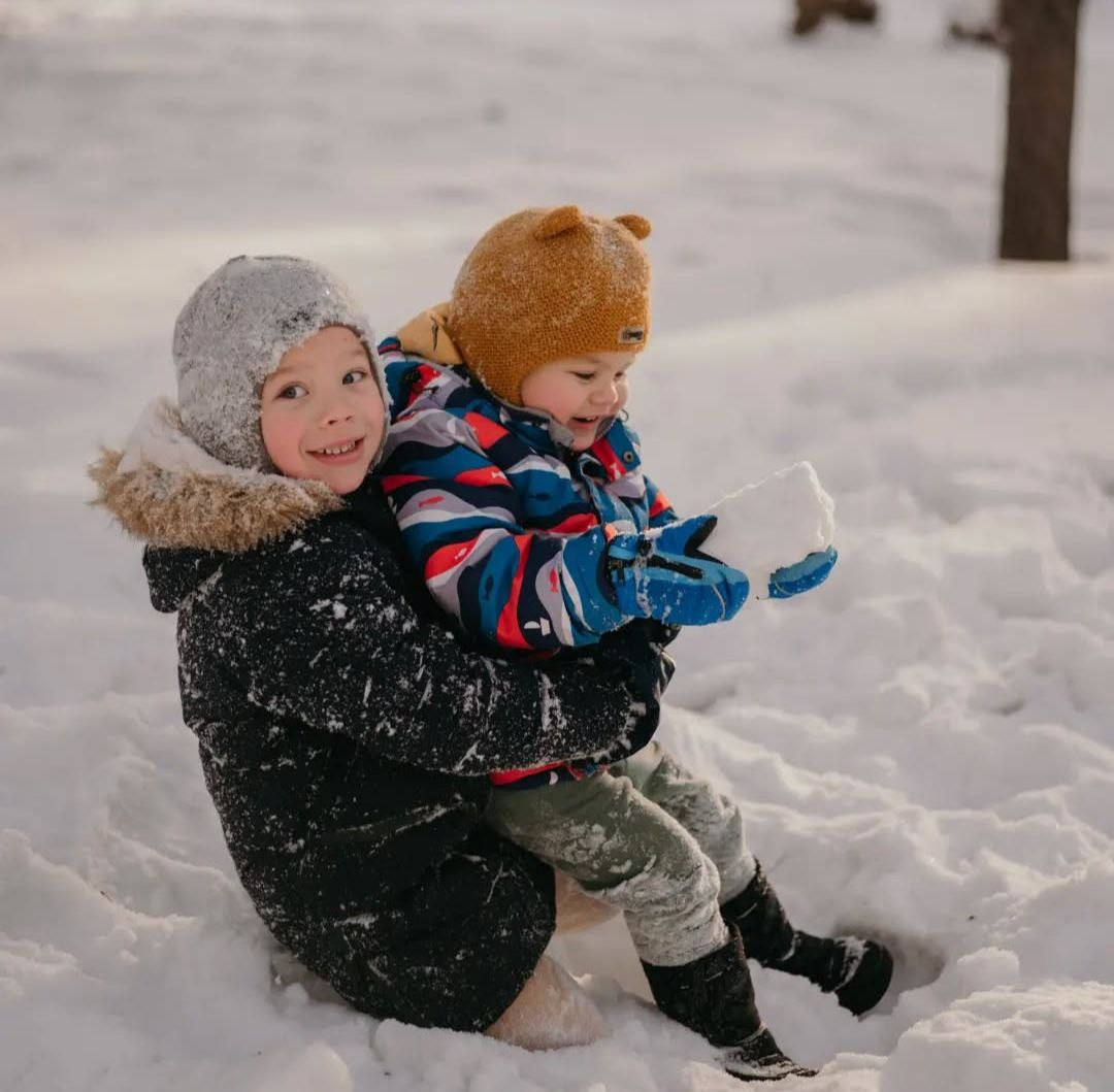 Прогулочные семейные съемки. Семейный фотограф в Новосибирске Юрк Виктория