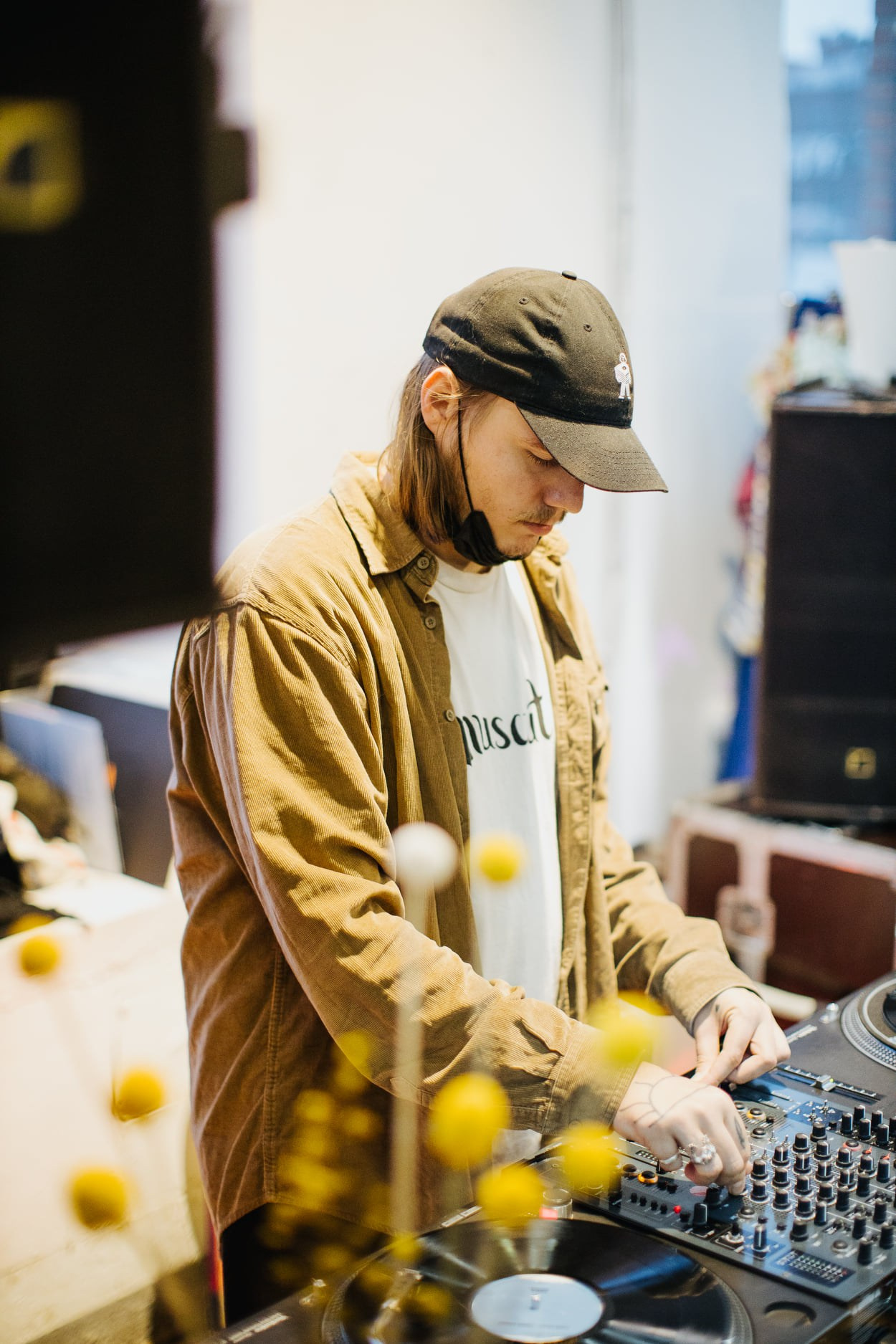 20–21 ноября 2021 на Трёхгорной мануфактуре / фото Валерий Белобеев. Фотоотчеты «Ламбада-маркета»