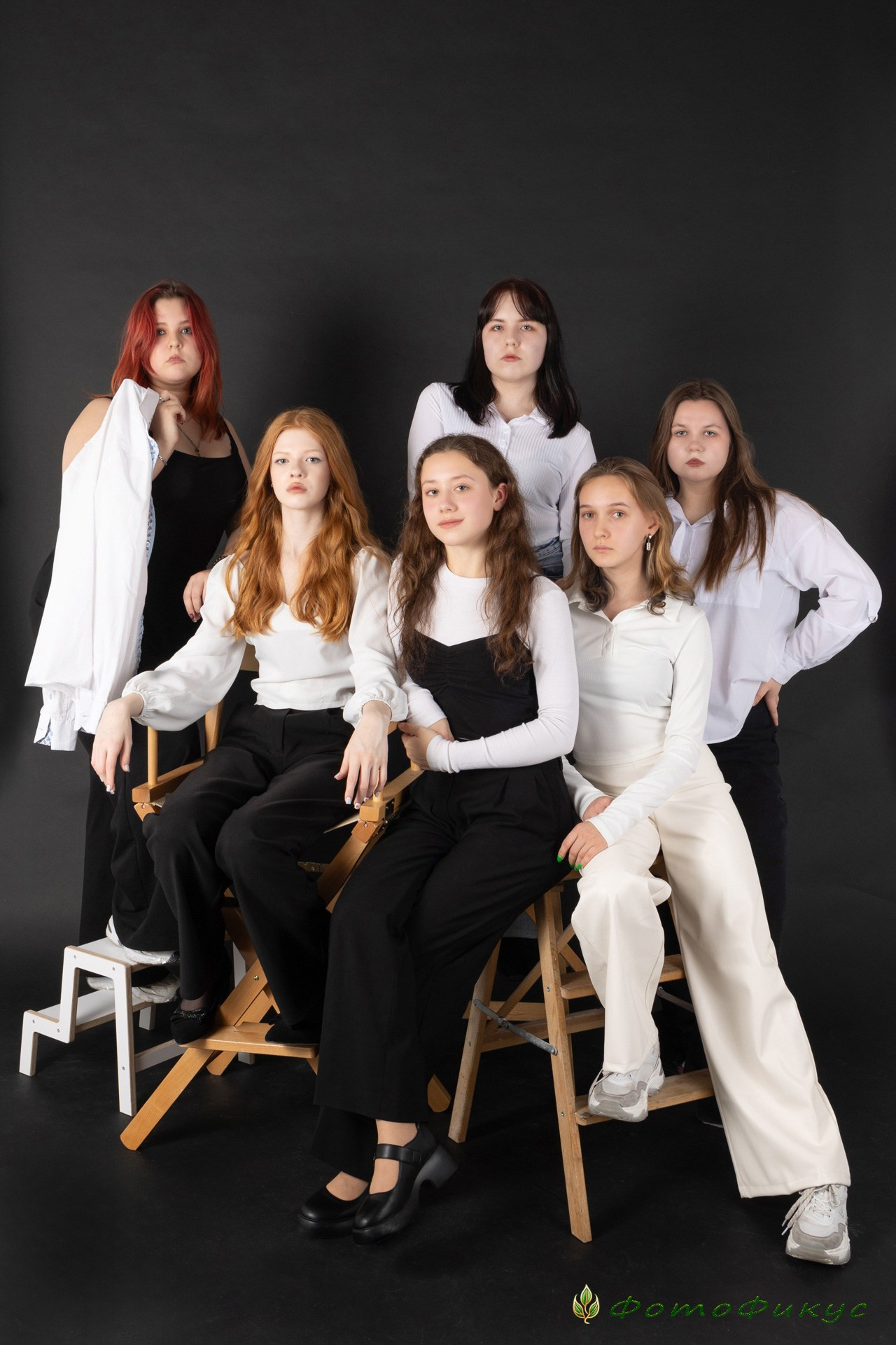 Старшеклассники. Студия. Фотографы Евгений и Екатерина. Фотофикус. Тюмень