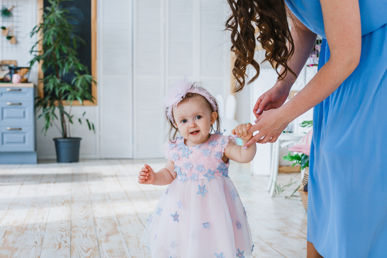 Елизавете годик. Семейный фотограф Николаева Ольга