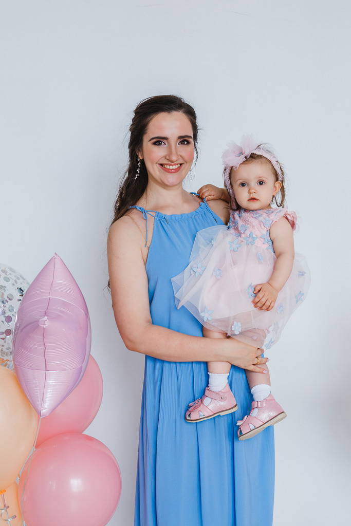 Елизавете годик. Семейный фотограф Николаева Ольга