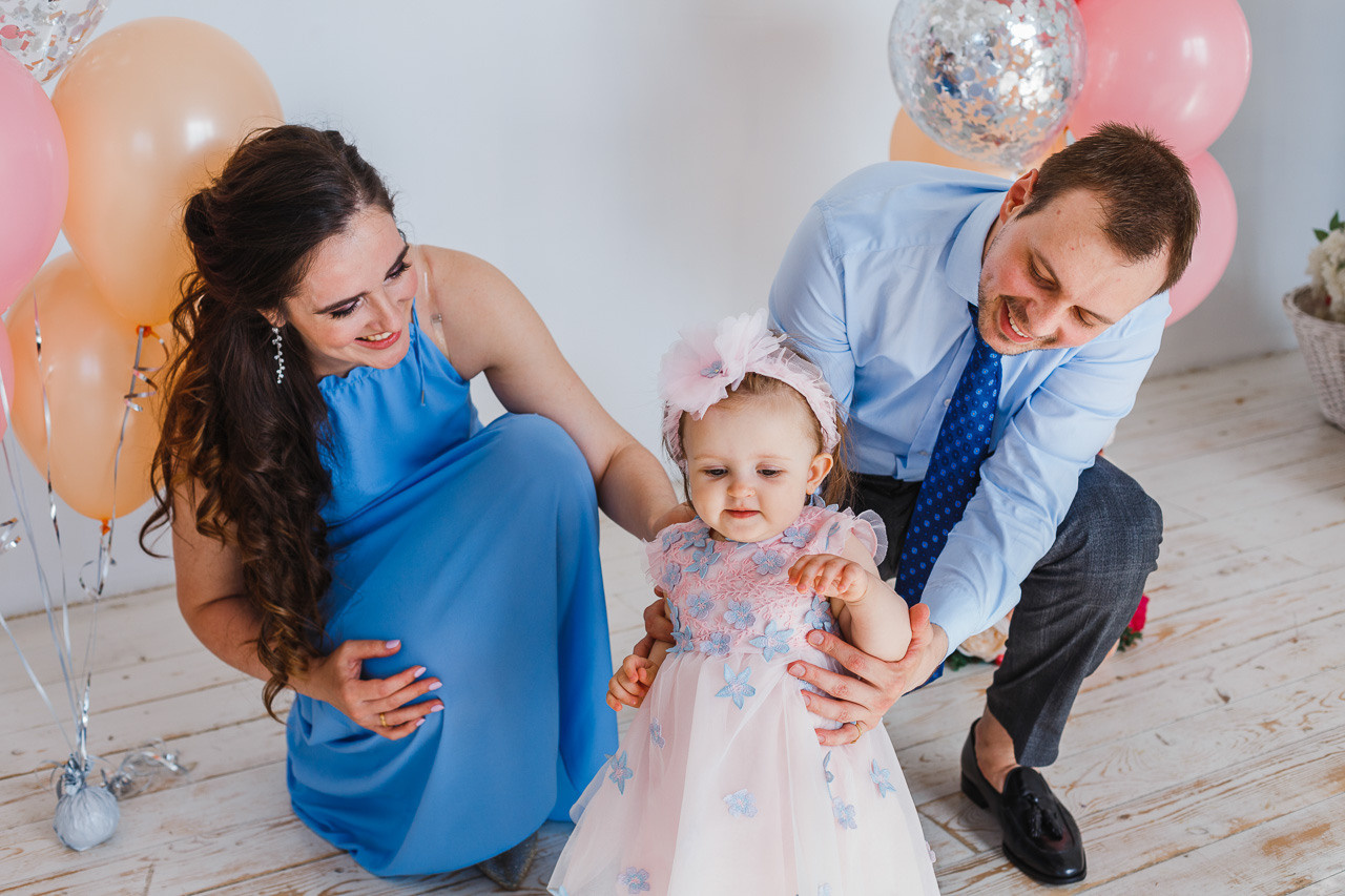 Елизавете годик. Семейный фотограф Николаева Ольга