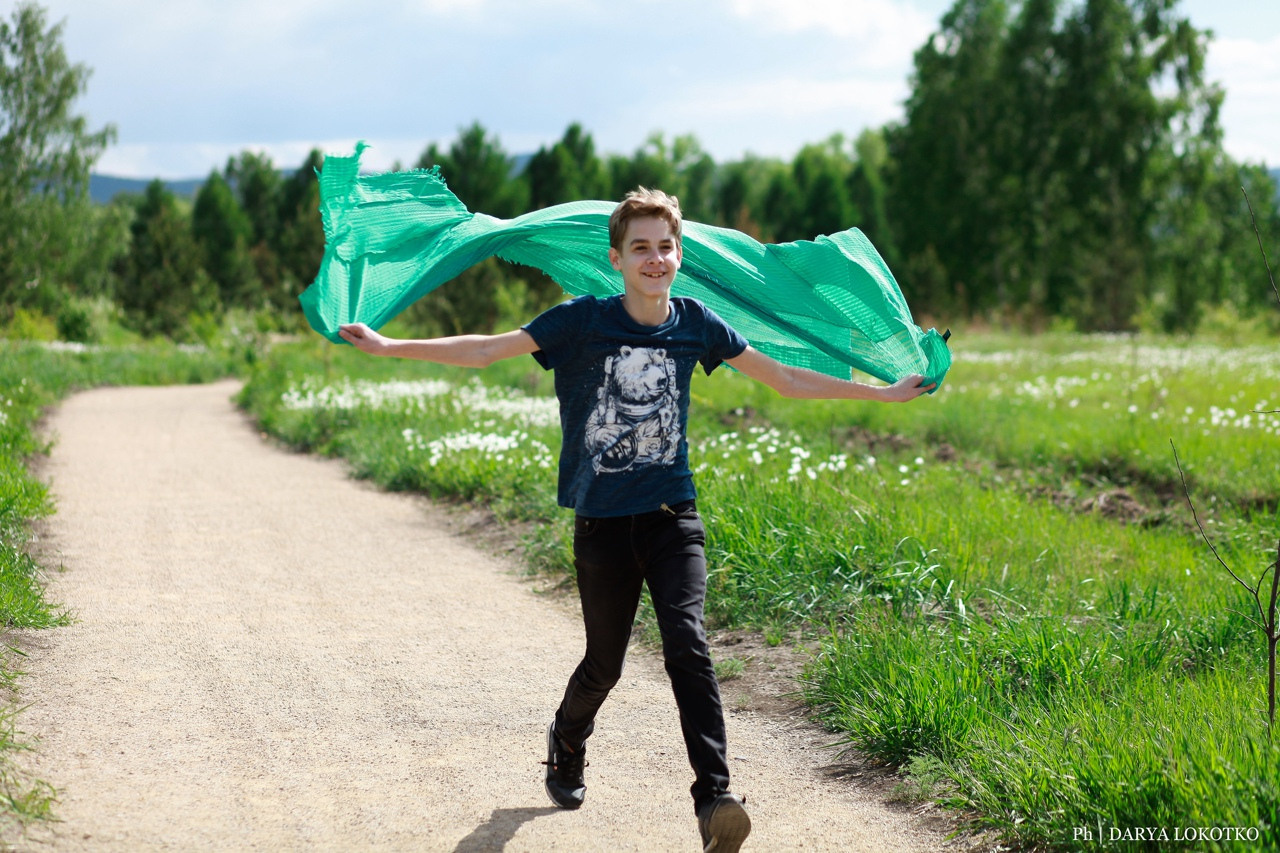 Белка и сын. Фотограф Дарья Локотко в Красноярске