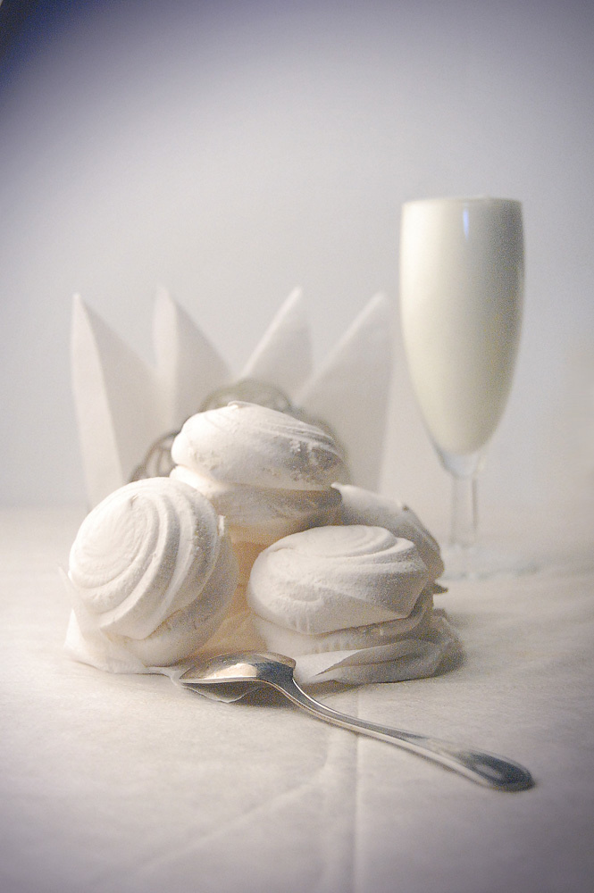 Работы студентов. Начальный уровень (1 и 2 ступень) . "Основы фото-мастерства". Максим Матвийченко и Виктория Басова профессионалы своего дела