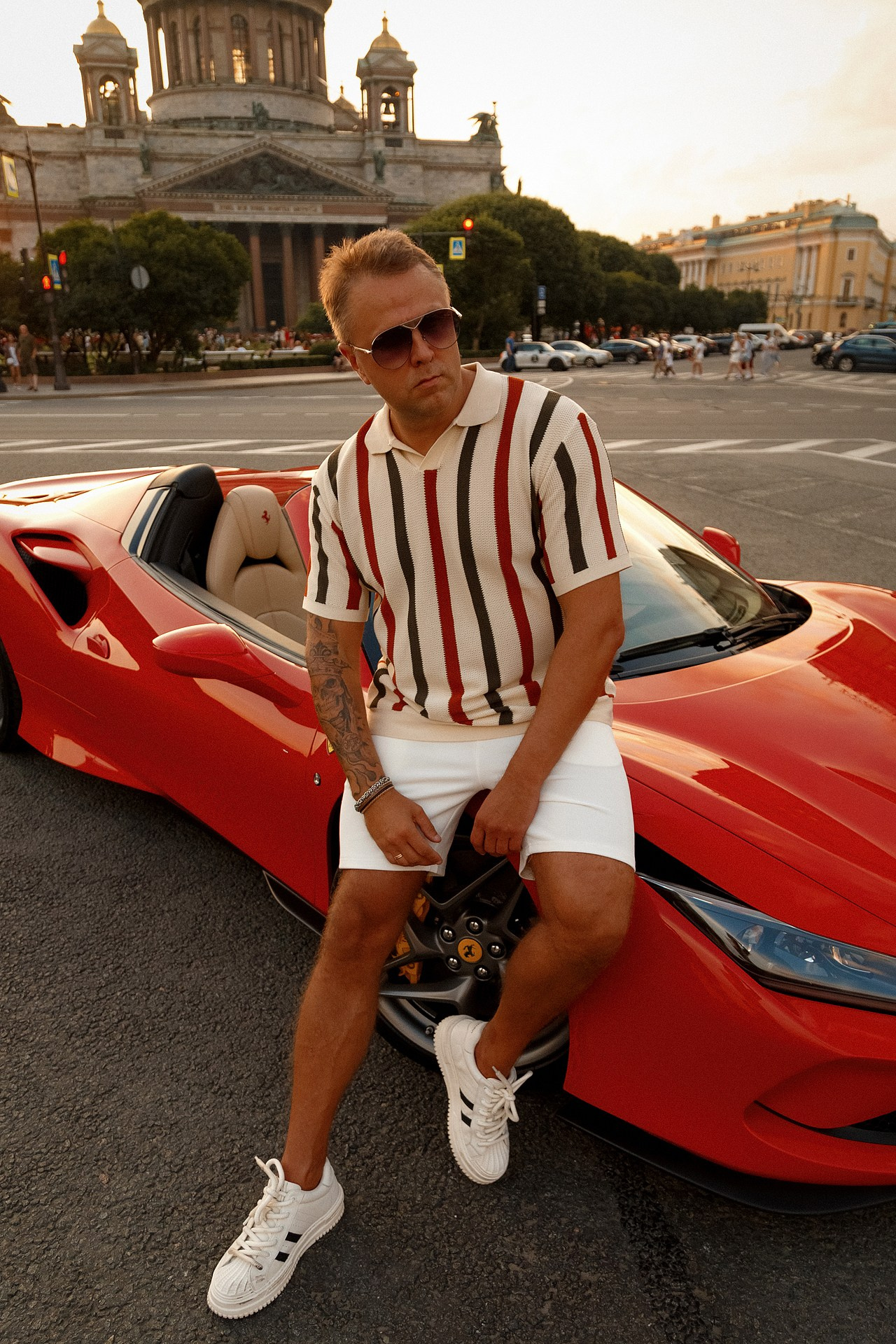 Фотосессия с феррари. Светский фотограф Санкт-Петербург и ЛО