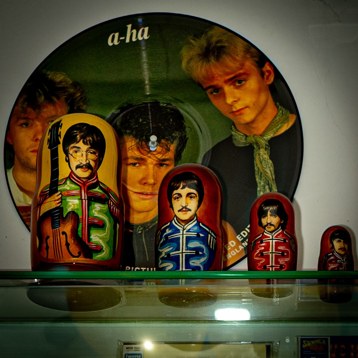 The Legendary Flower Punk — выступление в магазине пластинок. Фотограф Олег Колногоров