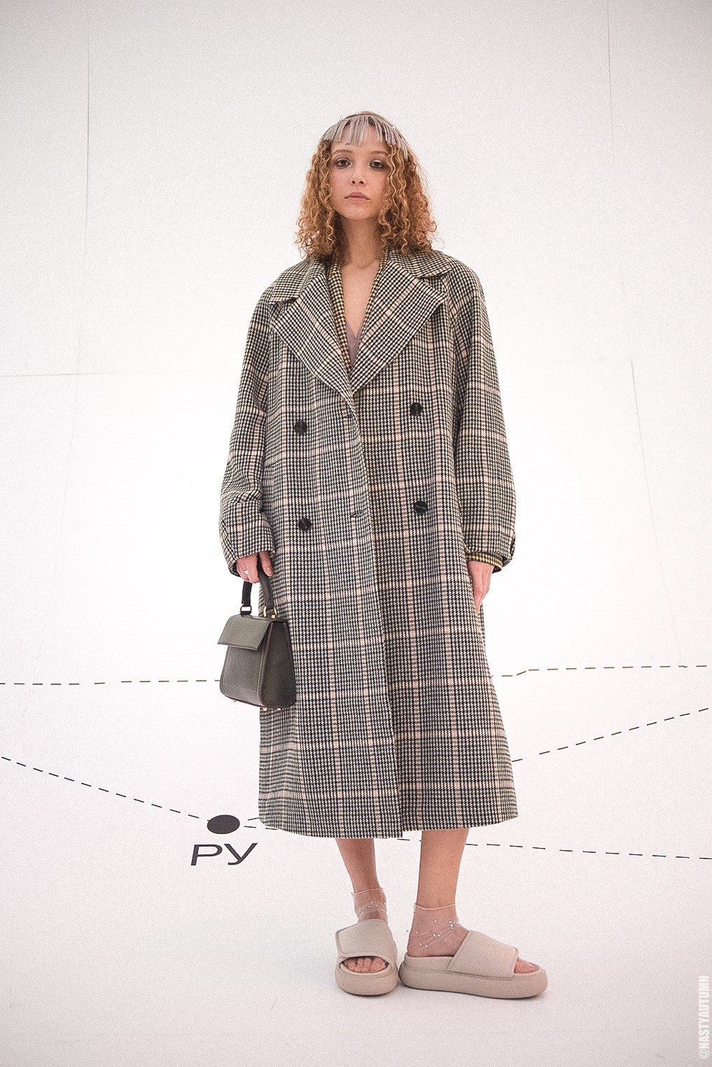 Маркет, ТЦ Метрополис. Репортажный и концертный фотограф в Москве Анастасия Осень