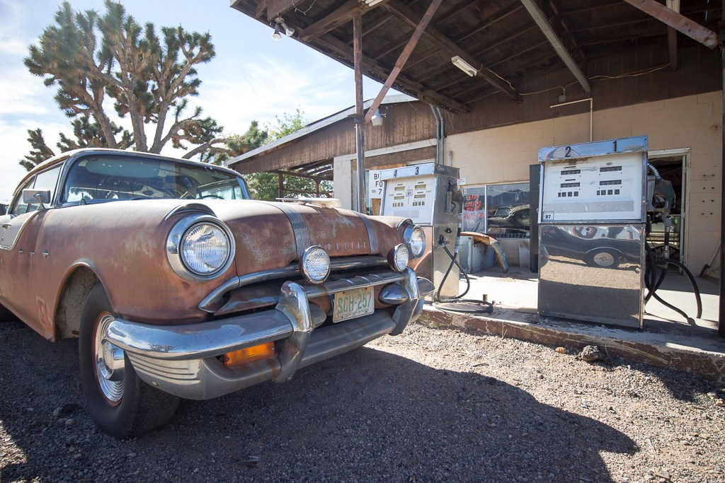 Ретро- авторазборка, США, 2013. Фотограф Василий Буланов